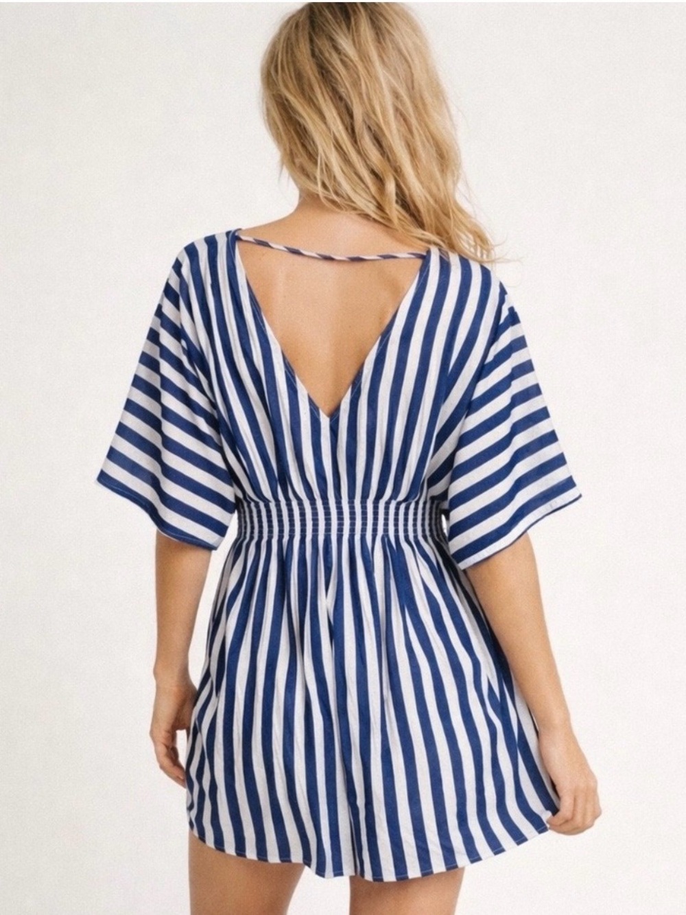 Onia Alessandra Caftan Blue
White Striped Beach Cover Up
Dress Smocked Waist - Picture 3 of 9